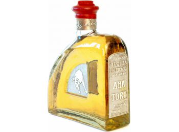 Aha Toro Reposado tequila 0,7L 40%