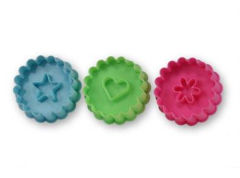 Műanyag rugós linzer kiszúró forma készlet szív, csill