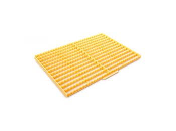 Sajtos rúd kiszúró rács