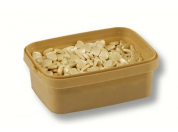 Szatén arany cukorszív tortadíszítéshez