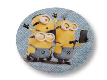 Szelfiző Minionok tortaostya