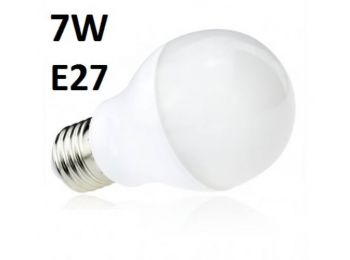 LED izzó 7W - hagyományos - E27 - HF - sima