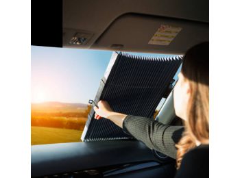 Fényvisszaverő roló autóba