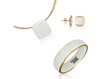 Minimal aranyozott mintás medál szögletes bedugós fülbe