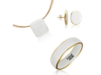 Minimal aranyozott mintás medál ovális bedugós fülbeval