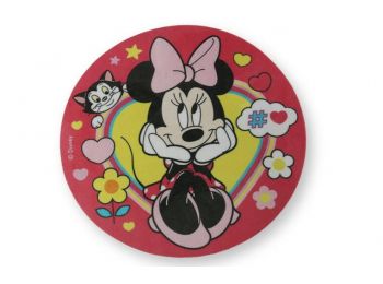 Gondolkodó Minnie tortaostya