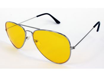 Szemüveg éjszakai vezetéshez