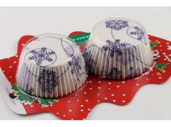 Karácsonyi hópelyhes muffin papír 50 db