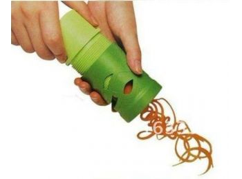 Zöldség és gyümölcs spirálozó