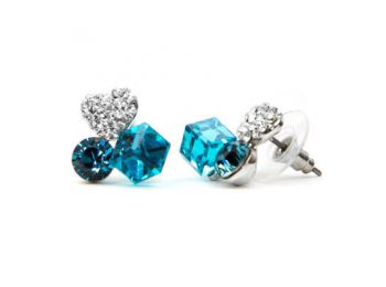 Nadin Swarovski kristályos fülbevaló - Kék kocka-szív
