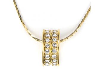 Swarovski kristályos nyaklánc:Arany karika medállal