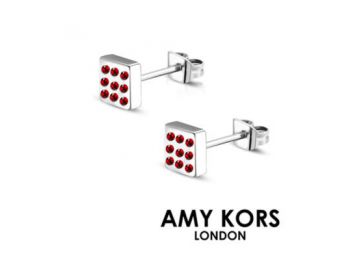 Amy Kors London® Cady Red - Nemesacél fülbevaló Pici piros kristályokkal