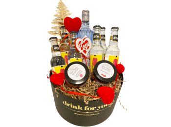 Valentin napi dekorral Citadelle gin tonik szett kerek díszdobozban