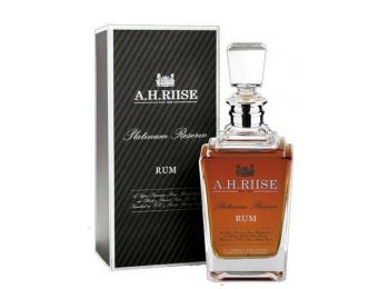 A.H. Riise Platinum Reserve 42% dd.0,7