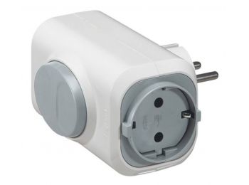 Kettős elagazású elosztódugó, kilökő gombbal, LEGRAND