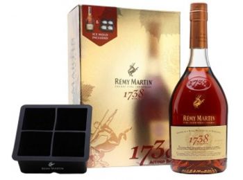 Remy Martin 1738 Cognac Accord Royal 0,7L 40% pdd.+ jégkészitő forma