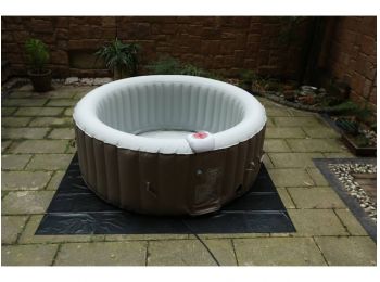 BeneoSpa 4P felfújható jakuzzi, barna