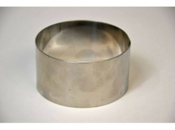 8,5 cm-es tálalógyűrű