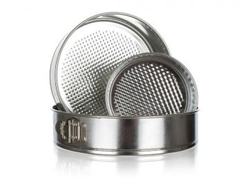 3 részes 16, 24 és 28 cm-es Banquet Fantasia fém tortafor