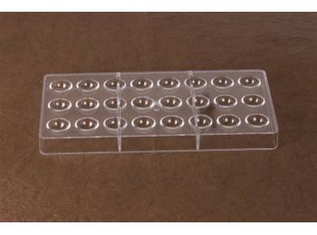 24 adagos félgömb alakú polikarbonát bonbon forma
