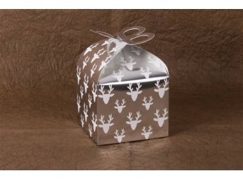 2 db 18*9*9 cm-es összehajtható ezüst színű karácsonyi