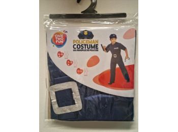 O2F rendőr jelmez gyerek (10-12 éves)