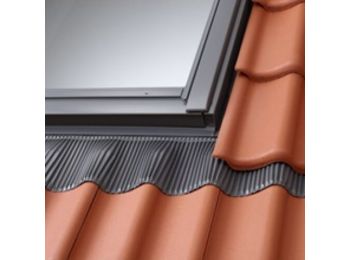Velux tetőtéri ablak beépítő készlet Energy Plus EDW S00W01 MK08 78x140 cm - DEBRECENI TELEPHELYEN