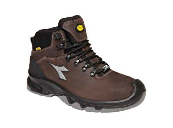 DIADORA UTILITY ALP II HI S3 SRC WR munkavédelmi bakancs