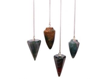 Mágikus Inga - Vérkő