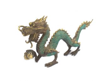 Fengshui - Közepes Sárkány Labdával - 27cm