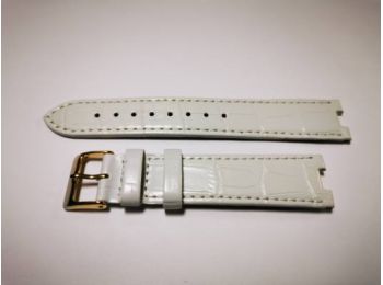 SZ2152 20MM fehér vágott óraszíj