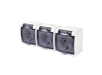 3 férőhelyes földelt aljzat