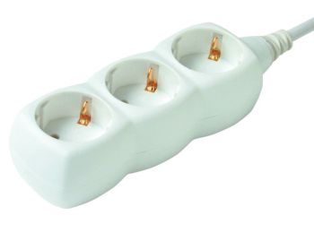 Hálózati elosztó, 3 aljzat, 5m,  3x1,5nmm