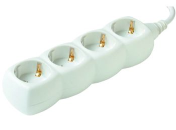 Hálózati elosztó, 4 aljzat, 1,5m