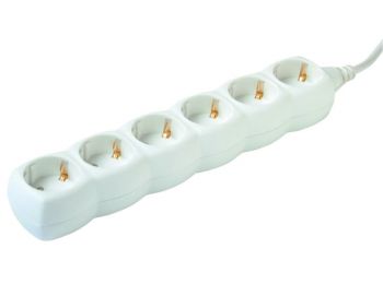 Hálózati elosztó, 6 aljzat, 1,5 m