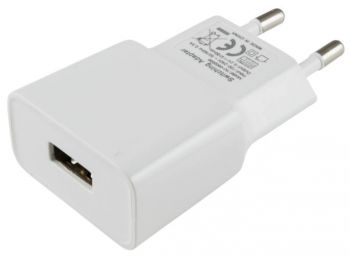Adapter USB aljzattal, 2,1 A