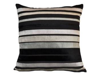 LILIÁNA Plüss Fekete Fehér Csíkos díszpárnahuzat 45x45