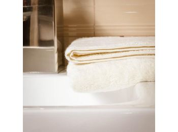 KRÉMSZÍNŰ BAMBUSZOS törölköző 70x140 cm