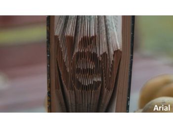 Egyedi kézzel készített könyvszobor, Arial, 1-6 betű