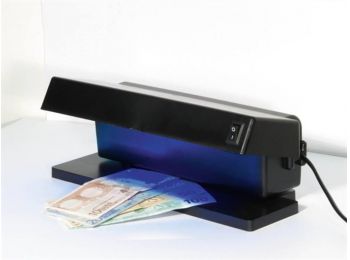 Bankjegyvizsgáló, UV lámpa, 270x120x105 mm, CASHTECH DL10